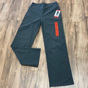 32degrees heat pant.NWT SIZE MEDIUM